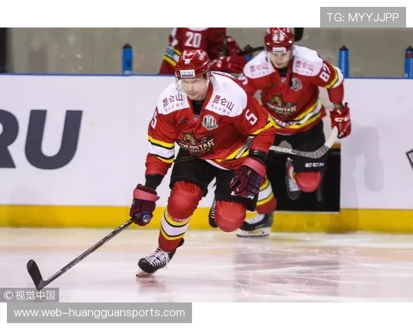 汤姆贾诺维奇对阵佩古拉,中网老将挑战强敌